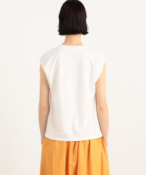 TOMORROWLAND （トゥモローランド）の「コンパクトコットン キャップスリーブプルオーバー（Tシャツ/カットソー・レディース・ホワイト/ブラック系その他/ブルー系その他3/チャコールグレー・S）」の16枚目の写真