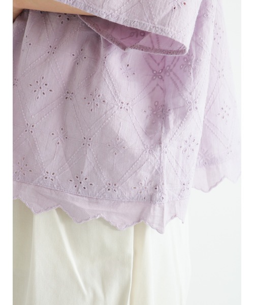 Samansa Mos2(サマンサ モスモス)の「オーバー刺繍前後2WAYブラウス(シャツ/ブラウス・レディース・パープル/ネイビー/オフホワイト/ピンク/イエロー/グリーン・フリ-)」の20枚目の写真