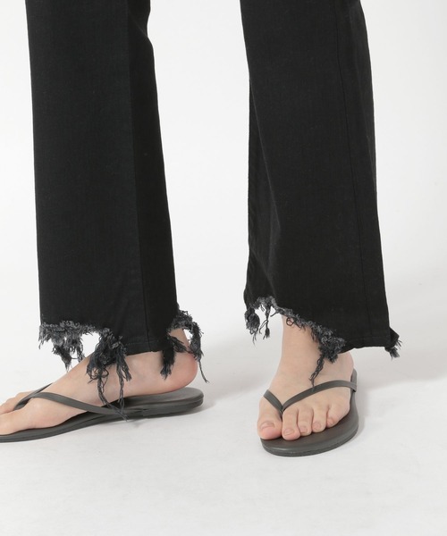 woadblue（ウォードブルー）の「【woadblue】ブーティーフレアブラックデニム（デニムパンツ・レディース・ブラック・24inch/25inch/26inch）」の8枚目の写真