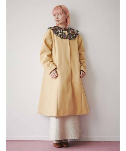 merry jenny（メリージェニー）の「ordinaryサーキュラーカラーコート（ノーカラーコート・レディース・チャコールグレー/イエロー/グリーン・FREE）」の7枚目の写真