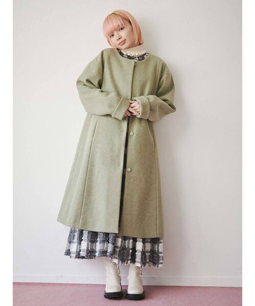 merry jenny（メリージェニー）の「ordinaryサーキュラーカラーコート（ノーカラーコート・レディース・チャコールグレー/イエロー/グリーン・FREE）」の18枚目の写真