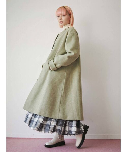 merry jenny（メリージェニー）の「ordinaryサーキュラーカラーコート（ノーカラーコート・レディース・チャコールグレー/イエロー/グリーン・FREE）」の19枚目の写真