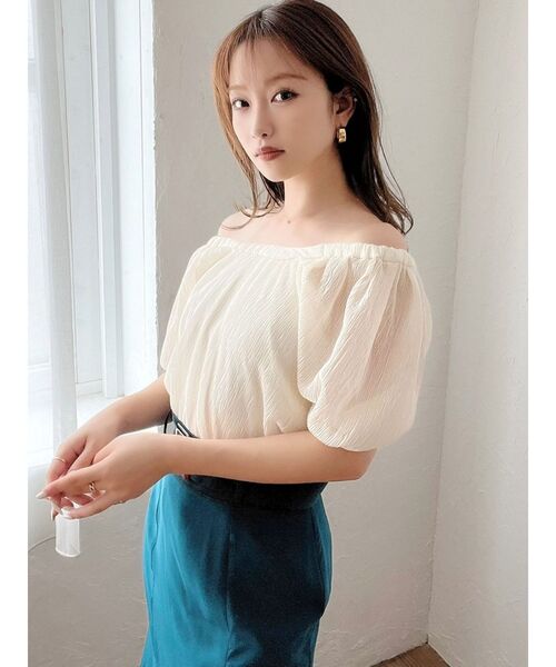 RESEXXY（リゼクシー）の「パワショルUネックブラウス（シャツ/ブラウス・レディース・その他1/アイボリー/その他・FREE）」の4枚目の写真