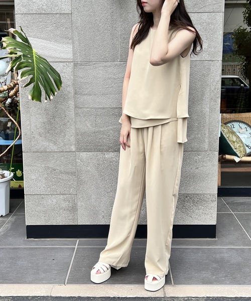 one way(ワンウェイ)の「レイヤードノースリチュニック(シャツ/ブラウス・レディース・ライトブルー/ブラック/ベージュ・FREE)」の21枚目の写真