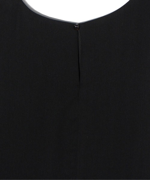 one way(ワンウェイ)の「レイヤードノースリチュニック(シャツ/ブラウス・レディース・ライトブルー/ブラック/ベージュ・FREE)」の14枚目の写真