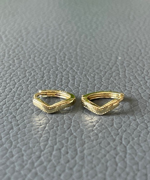 Ritomo De Ricco(リトモ・デ・リコ)の「スターリングシルバー シンプルピアス(ピアス(両耳用)・レディース・A/B/C・SMALL)」の10枚目の写真
