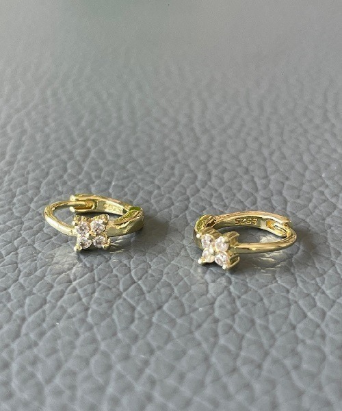 Ritomo De Ricco(リトモ・デ・リコ)の「スターリングシルバー シンプルピアス(ピアス(両耳用)・レディース・A/B/C・SMALL)」の13枚目の写真