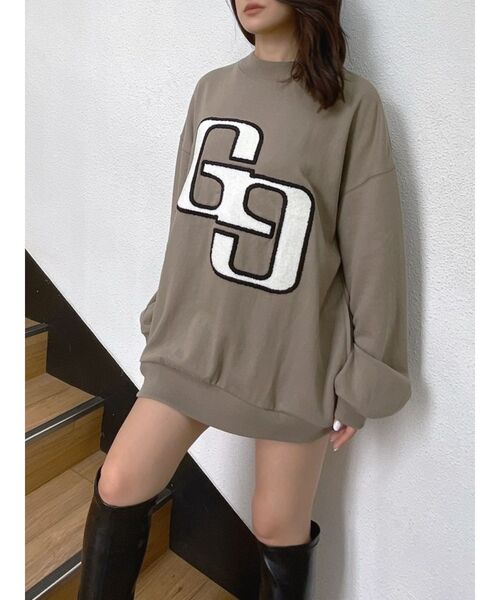 GYDA（ジェイダ）の「GGサガラCREW NECKスウェットトップス（スウェット・レディース・アイボリー/グレー/ベージュ・FREE）」の12枚目の写真