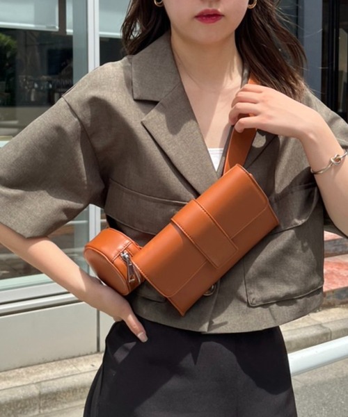 one after another NICE CLAUP（ワンアフターアナザーナイスクラップ）の「ミニポーチ付きボディBAG（ショルダーバッグ・レディース・アイボリー/ブラウン/ラベンダー・FREE）」の2枚目の写真