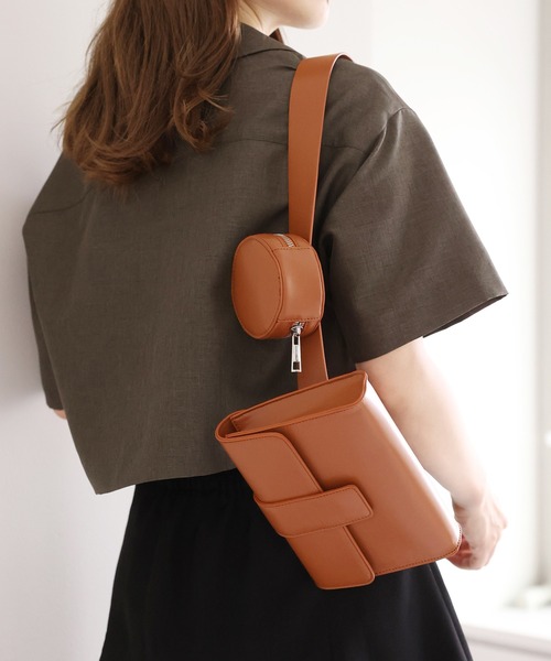 one after another NICE CLAUP（ワンアフターアナザーナイスクラップ）の「ミニポーチ付きボディBAG（ショルダーバッグ・レディース・アイボリー/ブラウン/ラベンダー・FREE）」の12枚目の写真