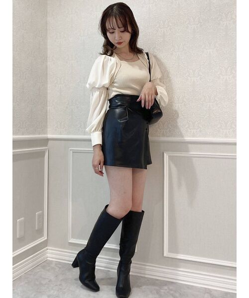 dazzlin（ダズリン）の「プチボタンショートスカパン（スカート・レディース・ブラック/ネイビー・SMALL/MEDIUM）」の8枚目の写真