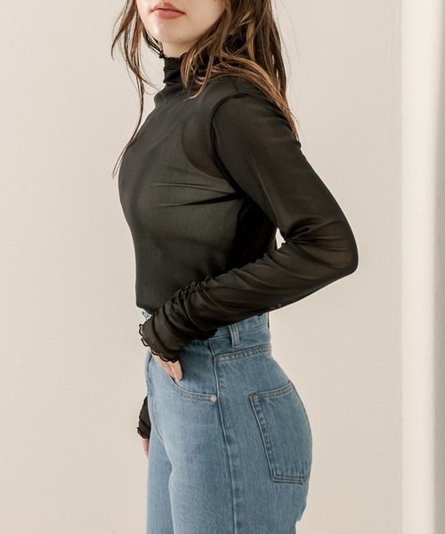 OLIVE des OLIVE（オリーブデオリーブ）の「袖くしゅシアインナー（Tシャツ/カットソー・レディース・オフホワイト/ピンク/パープル/ブラック・FREE）」の9枚目の写真