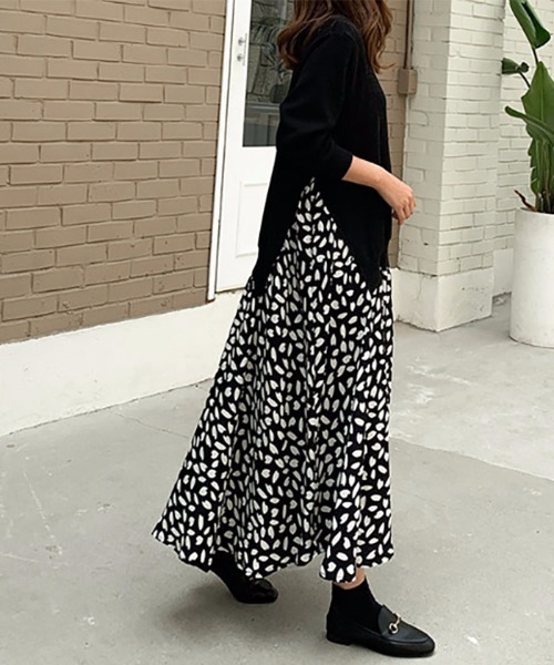 LOPASS（ロパス）の「レイヤード風　異素材ドッキングワンピース（ワンピース・レディース・ブラック/ネイビー・M/L/XX-LARGE/XL）」の7枚目の写真