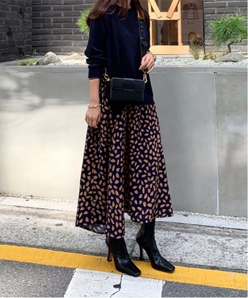 LOPASS（ロパス）の「レイヤード風　異素材ドッキングワンピース（ワンピース・レディース・ブラック/ネイビー・M/L/XX-LARGE/XL）」の13枚目の写真