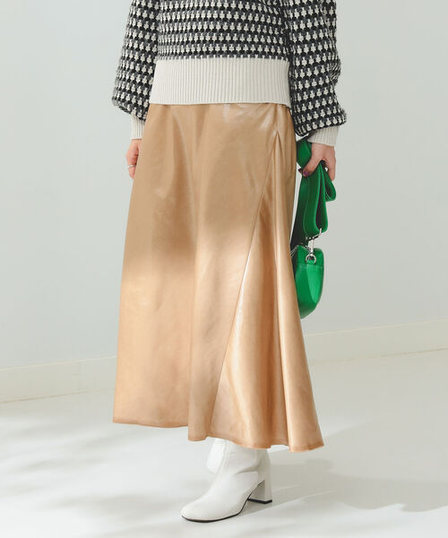 B:MING by BEAMS（ビーミングバイビームス）の「B:MING by BEAMS / レザーライク スカート 22AW（スカート・レディース・ブラック/モスグリーン/ラベンダー/ベージュ・SMALL/MEDIUM）」の11枚目の写真