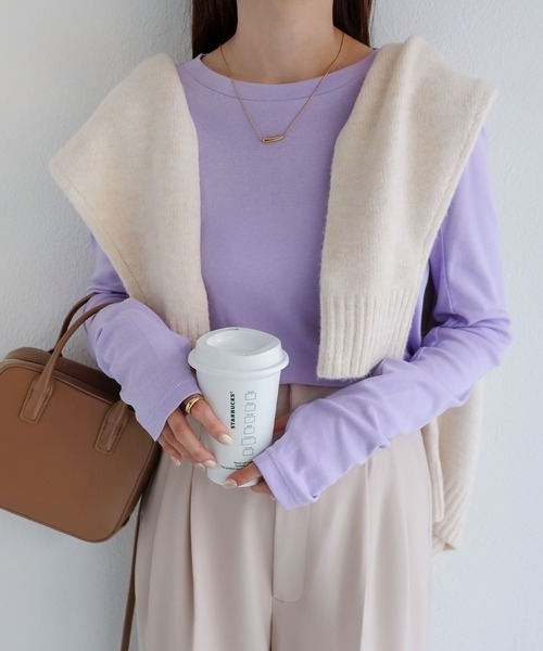 andme(アンドミー)の「吸湿発熱/抗菌防臭ジンジャーフライス指穴クルーネック長袖トップス(Tシャツ/カットソー・レディース・ブラック/オフホワイト/チャコールグレー/ベージュ系その他/ピンク/オレンジ/ライトパープル/ライム/ブルー/アイボリー・M)」の8枚目の写真