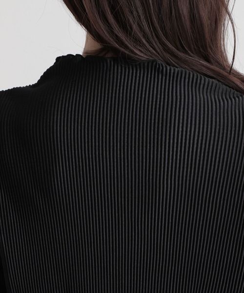 Andemiu（アンデミュウ）の「【WEB限定】プリーツカットソー173102（Tシャツ/カットソー・レディース・ライトグレー/ブラック/カーキ/アイボリー/チャコール・FREE）」の20枚目の写真