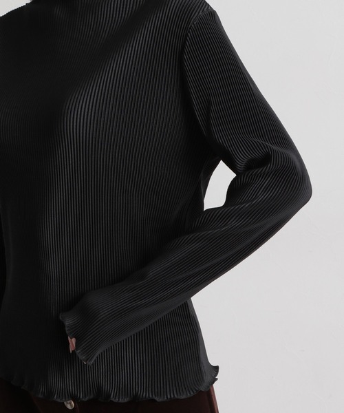 Andemiu（アンデミュウ）の「【WEB限定】プリーツカットソー173102（Tシャツ/カットソー・レディース・ライトグレー/ブラック/カーキ/アイボリー/チャコール・FREE）」の13枚目の写真