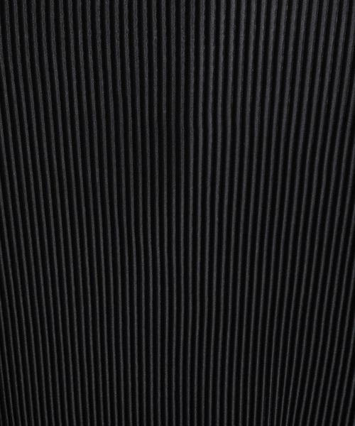 Andemiu（アンデミュウ）の「【WEB限定】プリーツカットソー173102（Tシャツ/カットソー・レディース・ライトグレー/ブラック/カーキ/アイボリー/チャコール・FREE）」の7枚目の写真