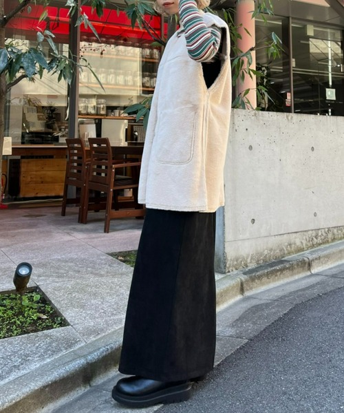 CIAOPANIC(チャオパニック)の「リバーシブルフェイクムートンベスト/ボアベスト(ベスト・レディース・ベージュ/キャメル/カーキ・FREE)」の14枚目の写真