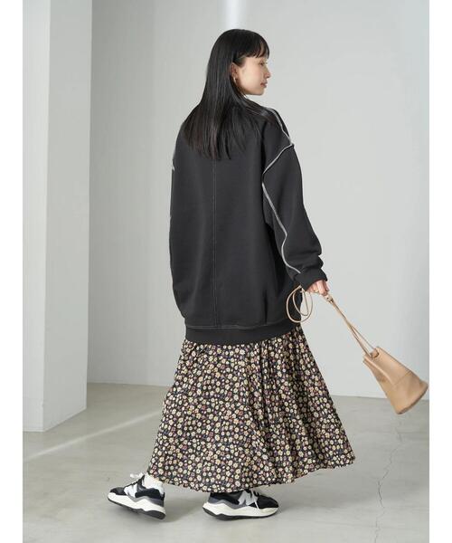 earth music&ecology（アースミュージックアンドエコロジー）の「配色ステッチキリカエウラキモウスウェット（Tシャツ/カットソー・レディース・ブルー/ブラック/アイボリー/グリーン/オレンジ・FREE）」の21枚目の写真