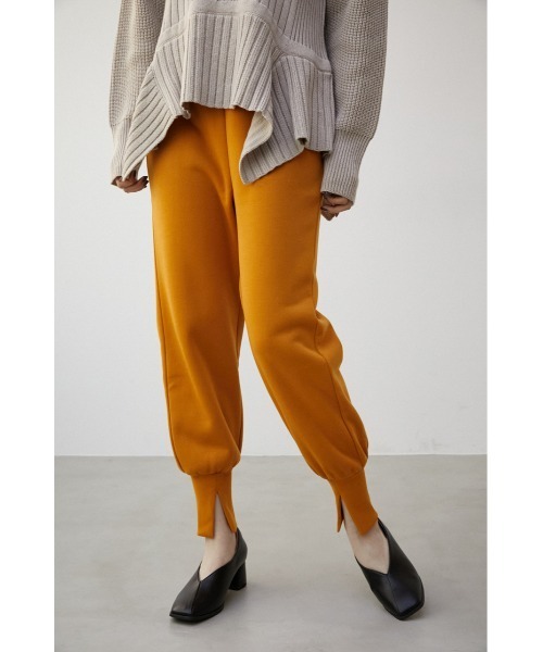 AZUL by moussy（アズールバイマウジー）の「DOUBLE FACE JOGGER PANTS/ダブルフェイスジョガーパンツ（その他パンツ・レディース・ダークオレンジ/アイボリー/ダークネイビー・SMALL/MEDIUM）」の4枚目の写真