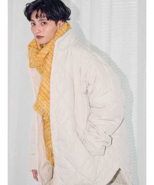 AMERICAN HOLIC（アメリカンホリック）の「あったかキルティングスタンドコート（その他アウター・レディース・アイボリー/イエロー・L/M）」の11枚目の写真