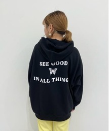 BUTTERFLY スウェットパーカー