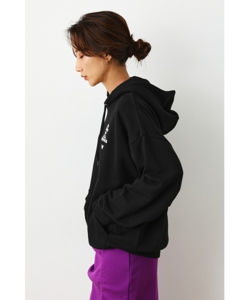 RODEO CROWNS WIDE BOWL（ロデオクラウンズワイドボウル）の「BUTTERFLY スウェットパーカー（パーカー・レディース・グレー×ホワイト/ブラック/ダークグリーン・FREE）」の4枚目の写真