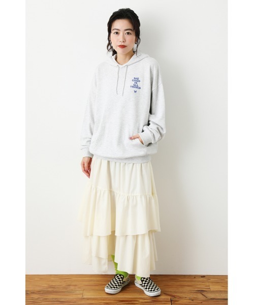 RODEO CROWNS WIDE BOWL（ロデオクラウンズワイドボウル）の「BUTTERFLY スウェットパーカー（パーカー・レディース・グレー×ホワイト/ブラック/ダークグリーン・FREE）」の6枚目の写真