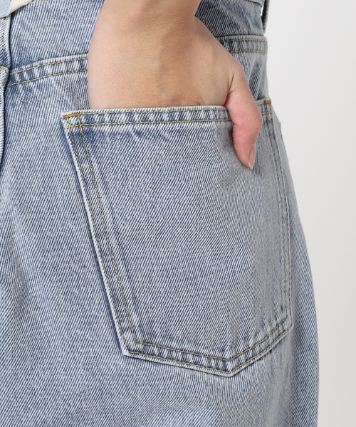 U by SPICK&SPAN（ユーバイスピックアンドスパン）の「ADELE（デニムパンツ・レディース・コバルトブルー/ブラック・24/25/26/27）」の11枚目の写真