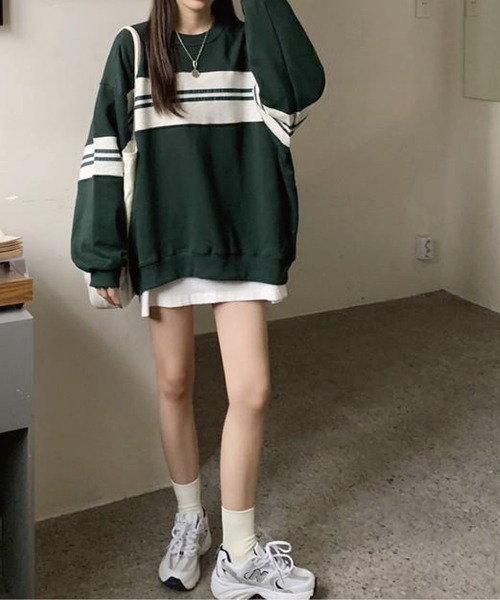 meJane(ミージェーン)の「マルチボーダールーズシルエットロングTシャツ(Tシャツ/カットソー・レディース・ブラック/グリーン・FREE)」の1枚目の写真