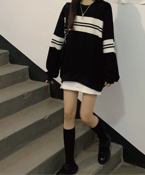 meJane(ミージェーン)の「マルチボーダールーズシルエットロングTシャツ(Tシャツ/カットソー・レディース・ブラック/グリーン・FREE)」の6枚目の写真