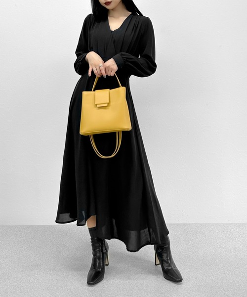 LVEU.（ラブユ.）の「【ZOZOTOWN限定】2way square one handle shoulder bag / 2wayスクエアワンハンドルショルダーバッグ（ショルダーバッグ・レディース・グレー/カーキ/ブラック/マスタード・FREE）」の12枚目の写真