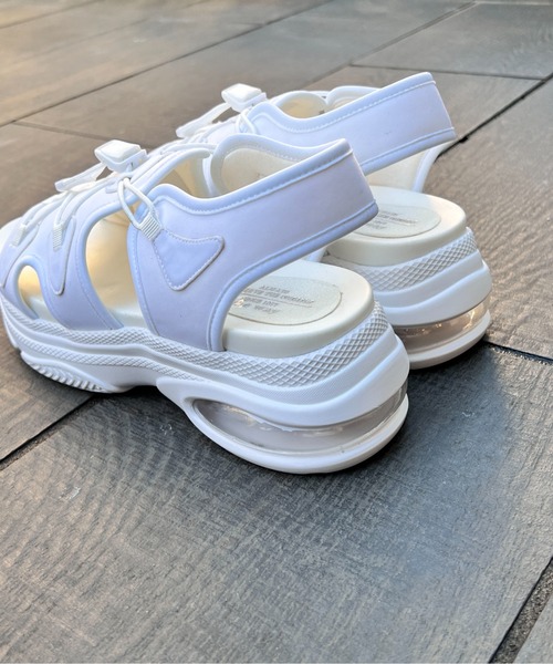 one wayザッカ(ワンウェイザッカ)の「エアーソールスポーツサンダル(サンダル・レディース・ホワイト/ブラック/ブラック系その他・SMALL/MEDIUM/LARGE)」の4枚目の写真