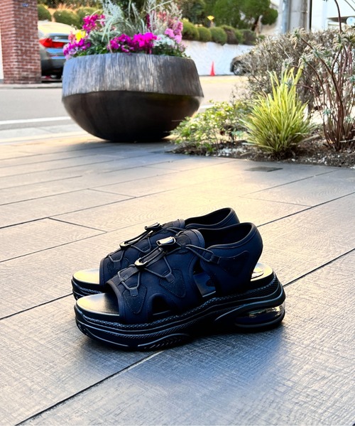 one wayザッカ(ワンウェイザッカ)の「エアーソールスポーツサンダル(サンダル・レディース・ホワイト/ブラック/ブラック系その他・SMALL/MEDIUM/LARGE)」の9枚目の写真