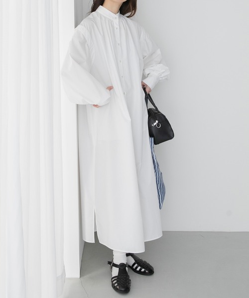 BONLECILL（ボンルシール）の「2way ボリュームスリーブ／ノースリーブ バンドカラーロングシャツワンピース（シャツワンピース・レディース・ブラック系/ネイビー系/ブルー系/オフホワイト・FREE）」の5枚目の写真
