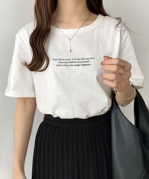 レタリングロゴTシャツ