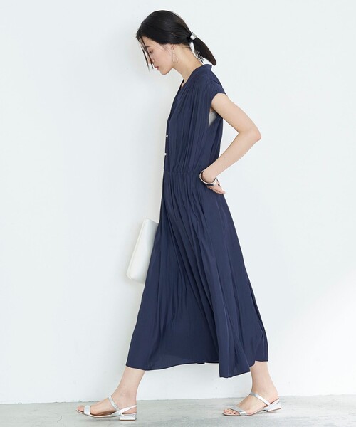 NOLLEY’S(ノーリーズ)の「◇【WEB限定】ECO割繊パール釦ワンピース(ワンピース・レディース・ロイヤルブルー/ピンク/ネイビー・38/36)」の13枚目の写真