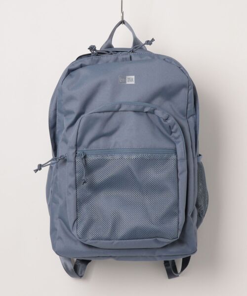 NEW ERA(ニューエラ)の「【NEW ERA/ニューエラ】キャンパスパック 35L(バックパック/リュック・メンズ・ベージュ/ブラック×ホワイト/ブラック系その他/ブラック/その他1/ブロンズ/ネイビー/ブラック×グリーン/オリーブ/その他/ブルー系その他/グリーン系その他/レッド/ストーン/グレー系その他/ローズ・FREE)」の11枚目の写真