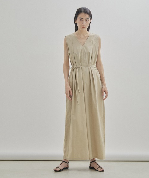 SALON adam et rope'（サロン アダム エ ロペ）の「【ZOZOTOWN限定】タックオールインワン（つなぎ/オールインワン・レディース・ブラック/カーキブラウン/ライトグリーン・S/M/ML）」の12枚目の写真