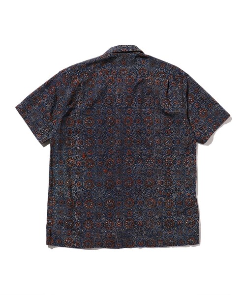 BEAMS PLUS(ビームスプラス)の「BEAMS PLUS / アジュラックプリント ショートスリーブ オープンカラー シャツ(シャツ/ブラウス・メンズ・ブルー/ブラック・L/S/XL/M)」の20枚目の写真