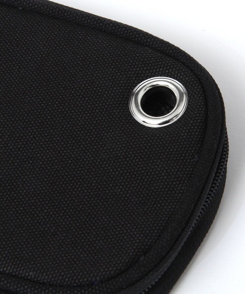 niko and...（ニコアンド）の「オリジナルニコロゴ刺繍ガジェットポーチ（ポーチ・レディース・ブラック/ホワイト・0）」の3枚目の写真