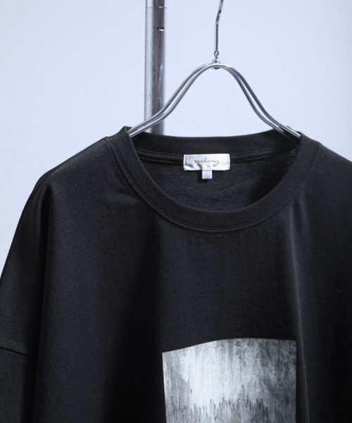 ニルズグラフィックTシャツ オーバーサイズ 黒 NILWAY(ニルウェイ)の「グラフィックプリントオーバーサイズT