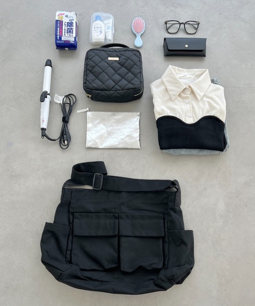 SOLLON.(ソルロン)の「アジャスター付きメニーポケットキャンバスショルダー(ショルダーバッグ・レディース・アイボリー/ブラック/カーキ/チャコールグレー・FREE)」の20枚目の写真