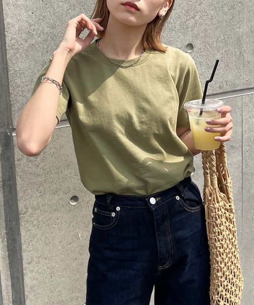 Chillfar(チルファー)の「コンパクトTシャツ/無地/細ボーダー(Tシャツ/カットソー・レディース・ブラック/ホワイト系/ネイビー系/クリーム/レモンイエロー/ホワイト/ベージュ系/ピンク/グリーン/チャコール/オートミール/ネイビー・FREE)」の9枚目の写真