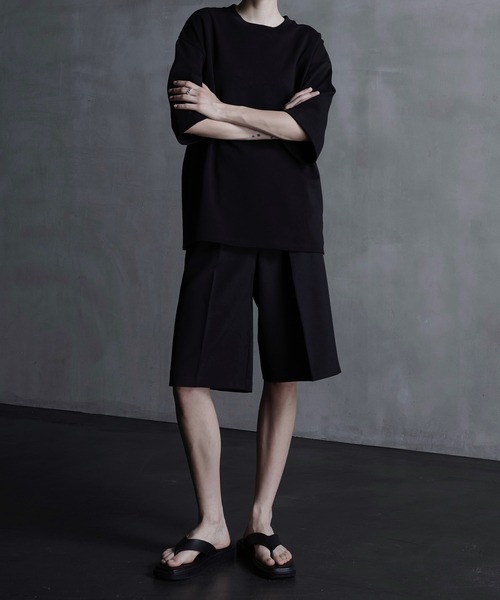 CALLNE（カルネ）の「【CALLNE】2Tuck Wide Straight Half Slacks/2タックワイド ストレートハーフスラックス（その他パンツ・メンズ・ブラック・M/L）」の5枚目の写真