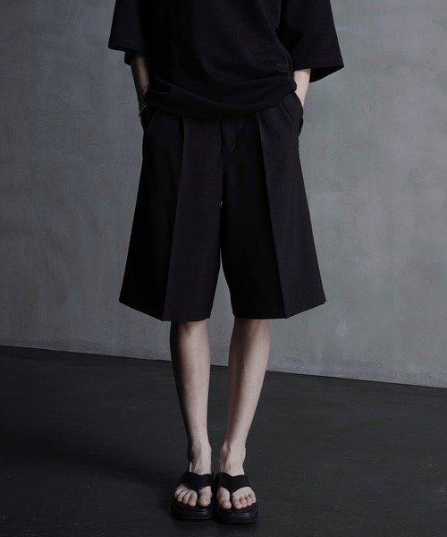 CALLNE（カルネ）の「【CALLNE】2Tuck Wide Straight Half Slacks/2タックワイド ストレートハーフスラックス（その他パンツ・メンズ・ブラック・M/L）」の13枚目の写真