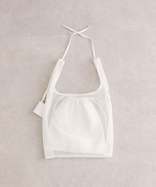 loti（ロティ）の「loti コインケース付きメッシュトート（ショルダーバッグ・レディース・ブラック/オフホワイト・ONE SIZE）」の4枚目の写真