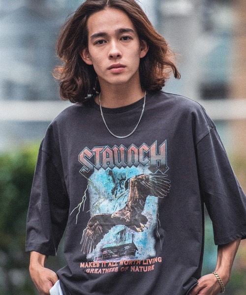 Revo.(レボ)の「ヴィンテージライク レトロプリント オーバーサイズTシャツ/バンドTシャツ(Tシャツ/カットソー・メンズ・グレー系その他4/チャコール/ホワイト系その他3/ブラック系その他2/ブラック系その他4/グレー系その他3/ホワイト/ホワイト系その他/グレー系その他/ホワイト系その他2/ホワイト系その他4/ブラック系その他3/グレー系その他2/ブラック/ブラック系その他・XL/M/S/L)」の13枚目の写真